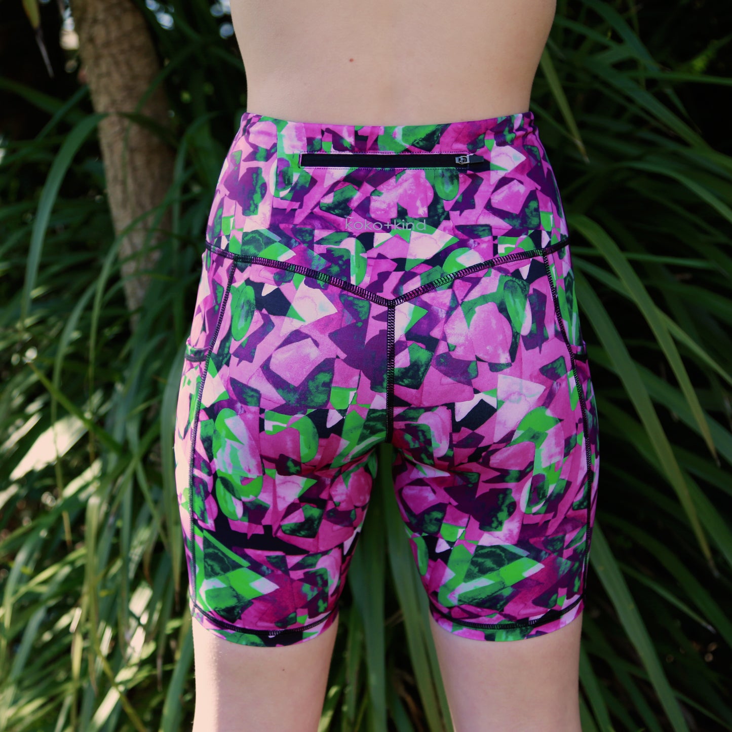 Kaleidoscope Mid-Thigh Short - koko+kind Running Uk