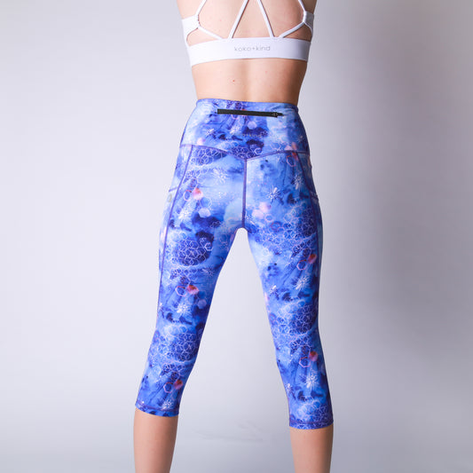 Purple Bee print Leggings. Activewear Uk